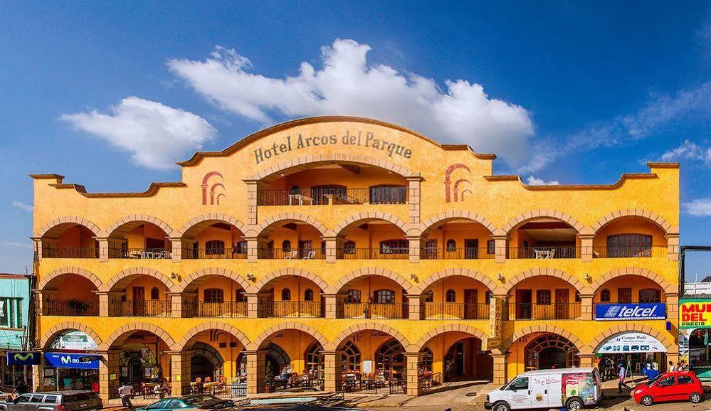 Hotel Arcos Del Parque Acayucan Eksteriør bilde