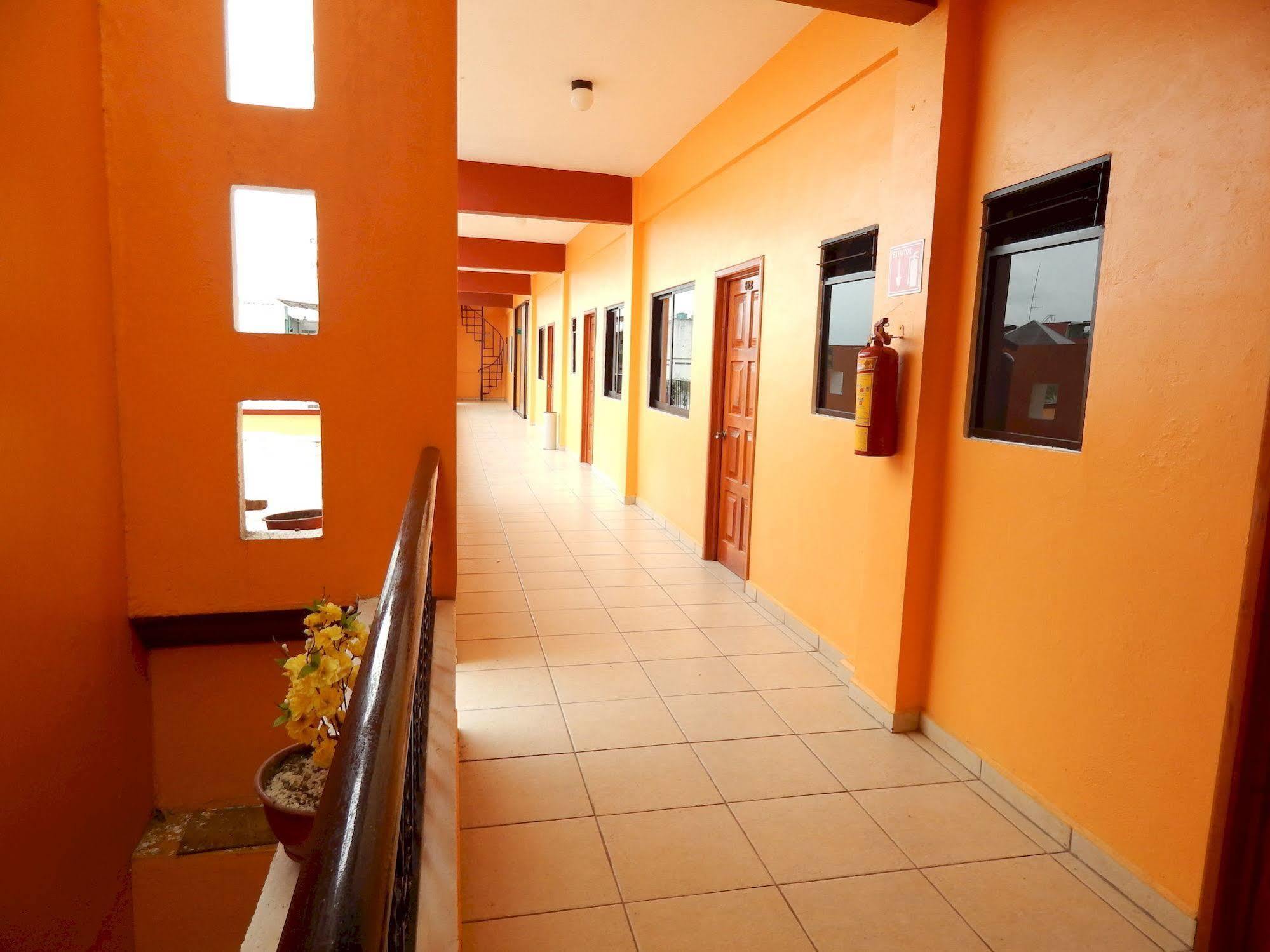 Hotel Arcos Del Parque Acayucan Eksteriør bilde