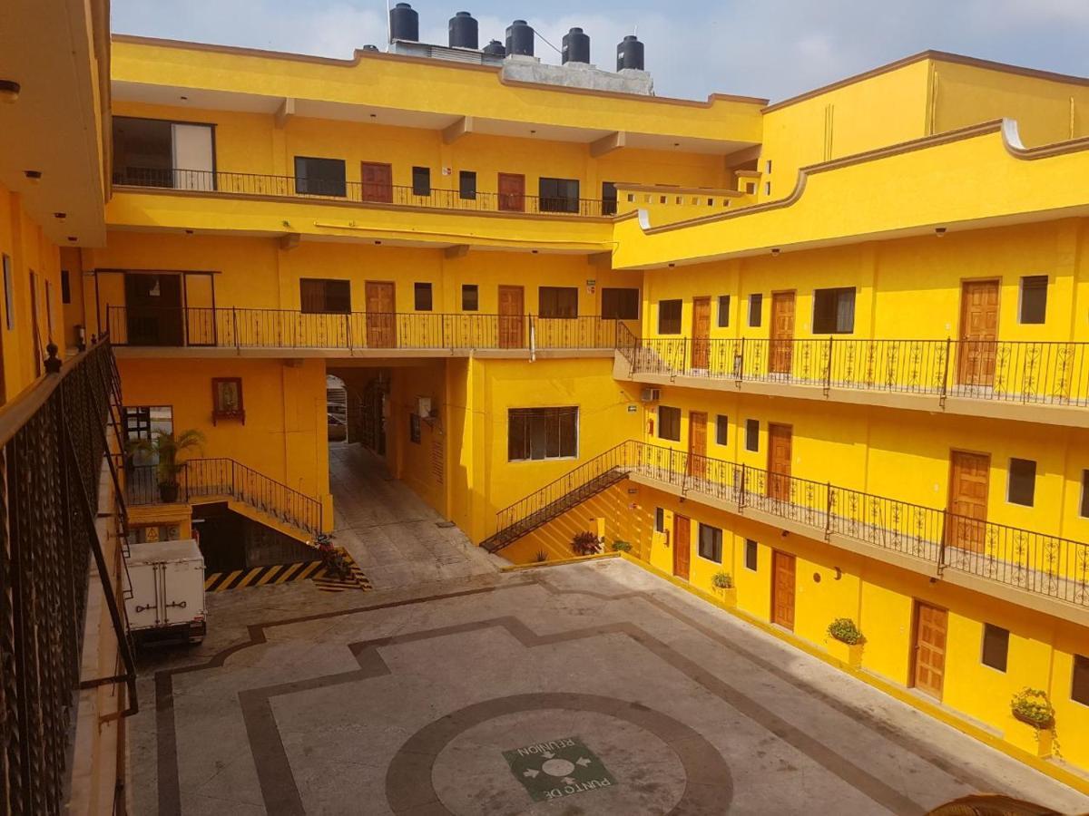 Hotel Arcos Del Parque Acayucan Eksteriør bilde
