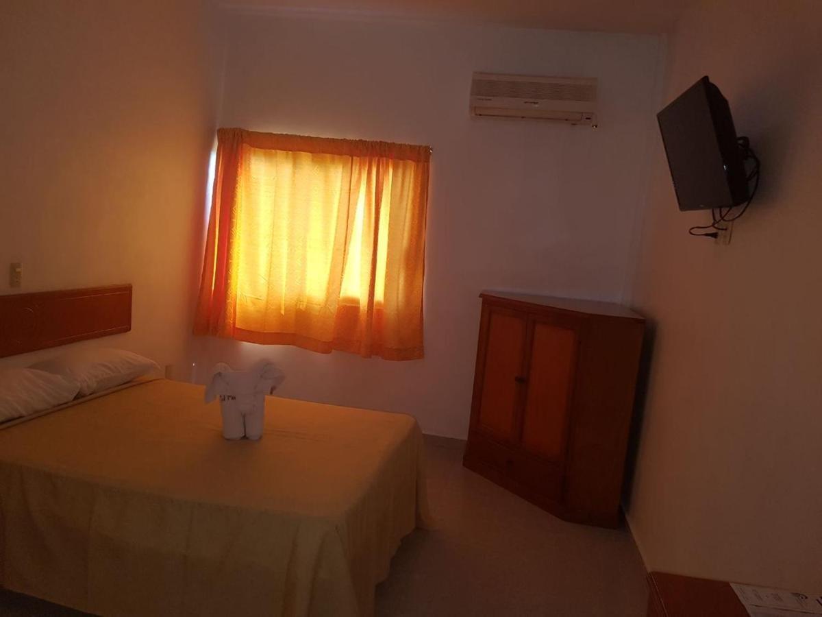 Hotel Arcos Del Parque Acayucan Eksteriør bilde